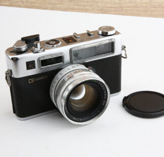 Yashica Electro 35 GS #00356xx ●附電池轉接座+ 電池