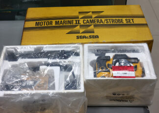 壞掉的 SEA&SEA 潛水相機  當道具用