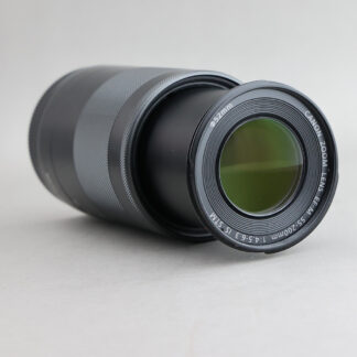 黑色 Canon EF-M 55-200mm #863xx + 遮光罩