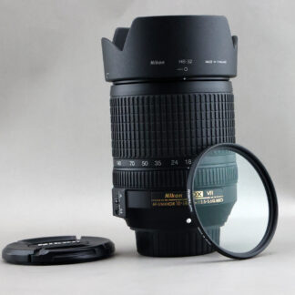 Nikon AF-S 18-140mm VR #xx484 + HB-32