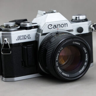 銀色 Canon AE-1 #xx218 + FD 50mm f1.4