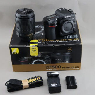 Nikon D7500 #xx822 + 18-140mm VR 防手震