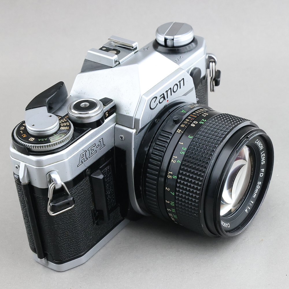 銀色Canon AE-1 #xx639 + FD 50mm F1.4
