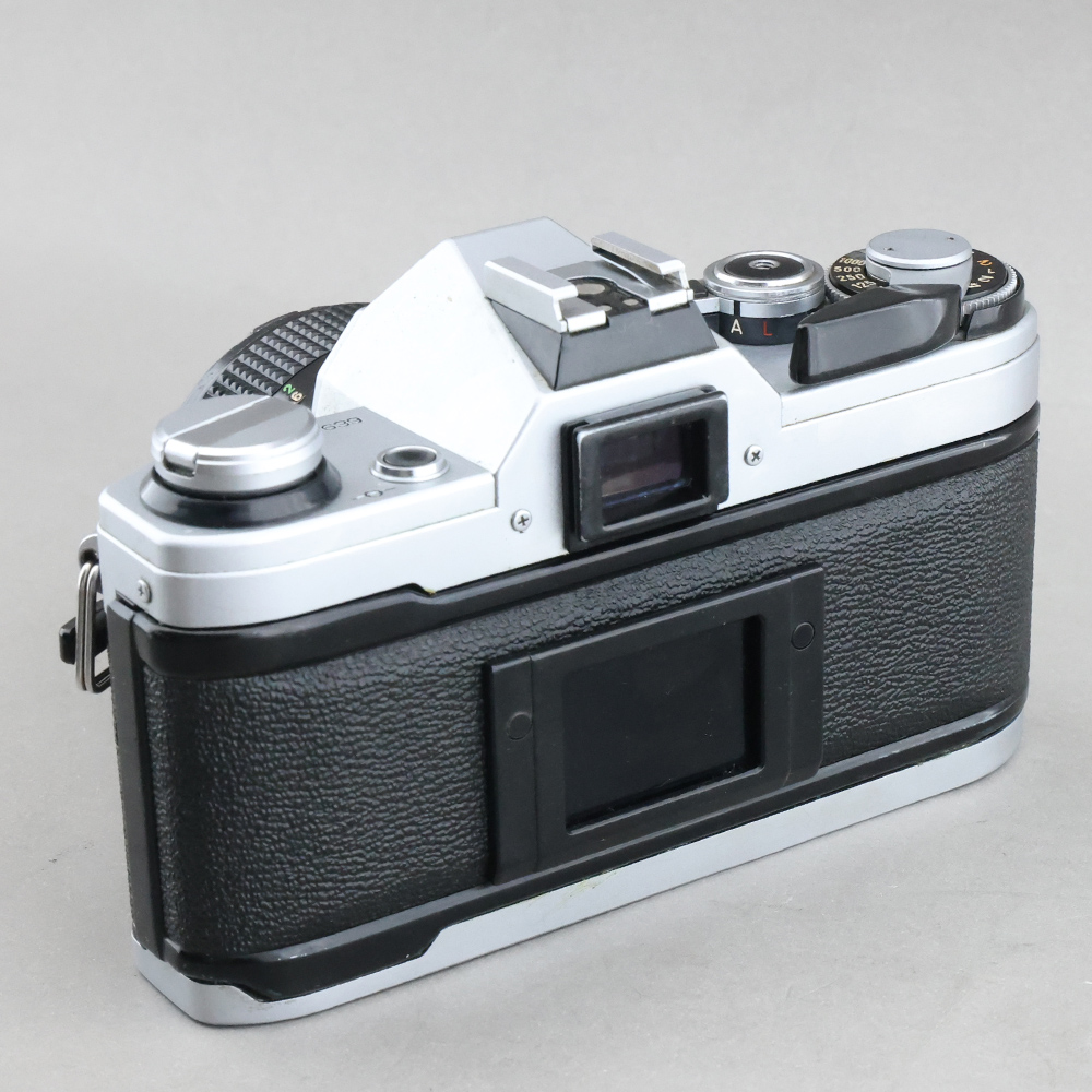 銀色Canon AE-1 #xx639 + FD 50mm F1.4