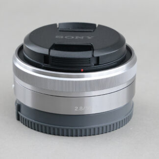 SONY E 16mm f2.8 #xx973 APS-C
