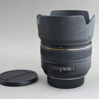 Sigma Nikon AF 30mm f1.4   #xx989 APS-C