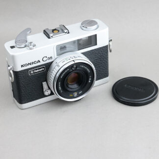 Konica C35  38mm f2.8 #xx261  黃斑對焦
