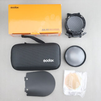 Godox AK-R1 圓形燈頭附件套裝