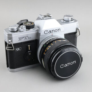Canon FTb #xx398 + 50mm f1.4 邊角小凹