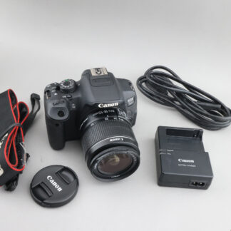 Canon 700D #xx984 + EF-s 18-55mm IS II