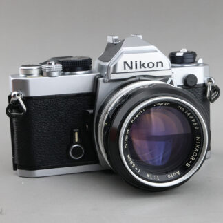 Nikon FM #263xx + 金屬 58mm f1.4