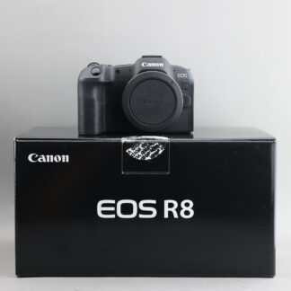 Canon R8 #xx858
